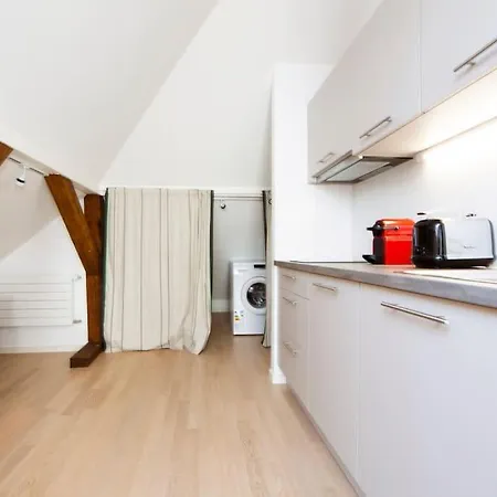 Charming Loft In Chailly - Prime Location Ac1 Daire